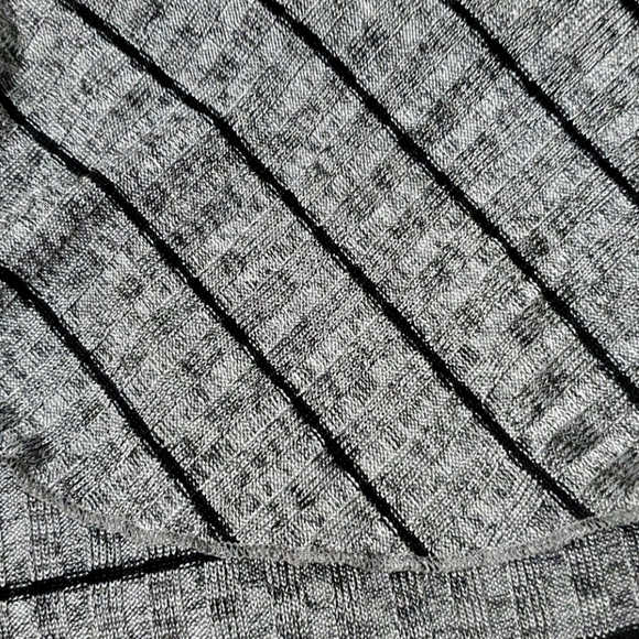 Juicy Couture Off The Shoulder Blouse - Picture 8 of 9